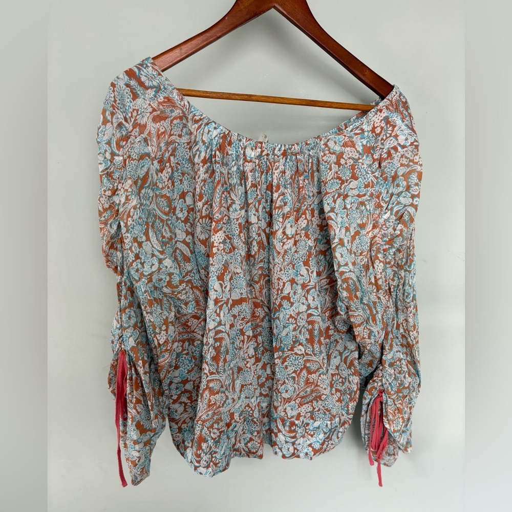 ANTHROPOLOGIE long sleeved shirred blouse - Size small - Picture 5 of 9